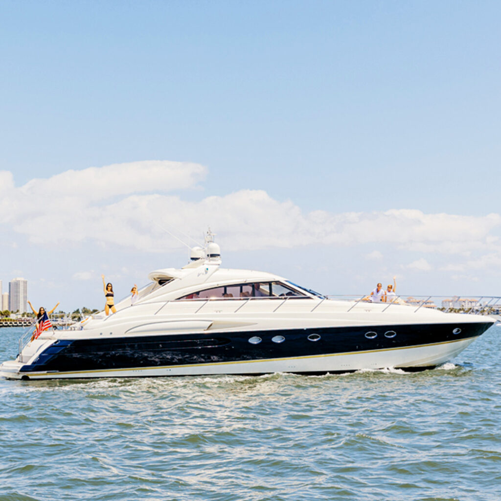 Devonia Yacht - Charter 9